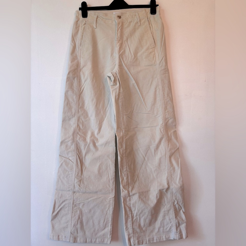 High Rise Corduroy Wide Leg Pants in Cream EUC Sz 7